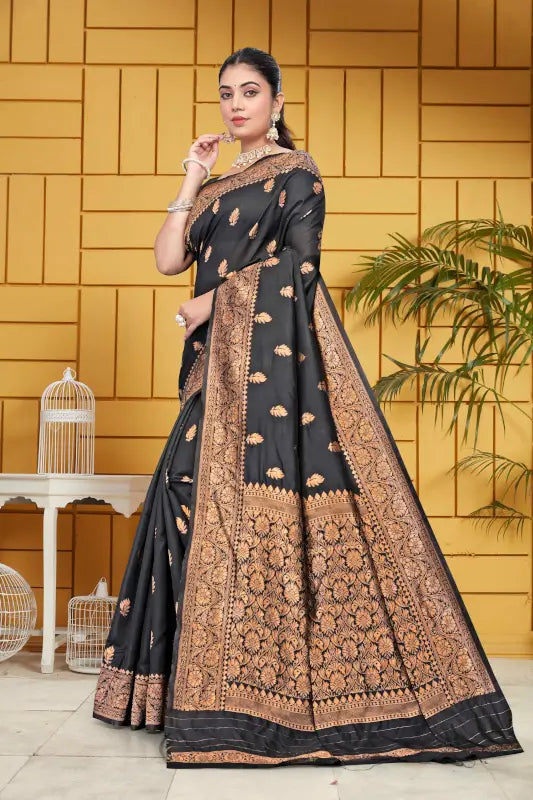 Jacquard Saree Regal Aura Collection ( black, OS )