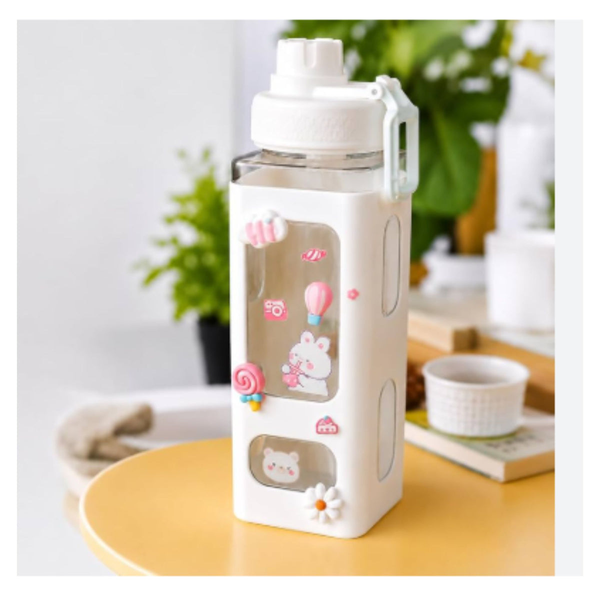 Kawaii Water Bottle with Lid and Straw (700 ml )