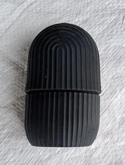 Face ice roller | Ice Roller For Face | Ice roller for face massager | Face Ice Treatment Reduce Face swelling and under eye puffiness (Black) ( black, Standard ).