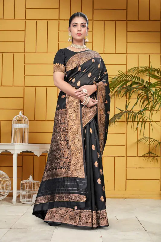 Jacquard Saree  Regal Aura Collection ( black, OS )