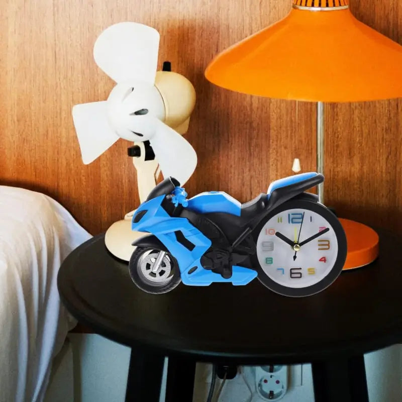 Retro Motorcycle Engine Style Alarm Clock ( default, Standard )