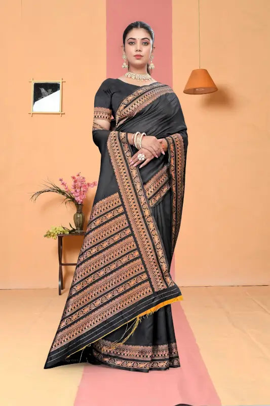 Banarasi Silk Saree  The Elegant Black Heritage Edition ( black, OS )