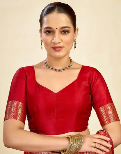 Jacquard Saree  Everyday Elegance Collection ( red, OS )